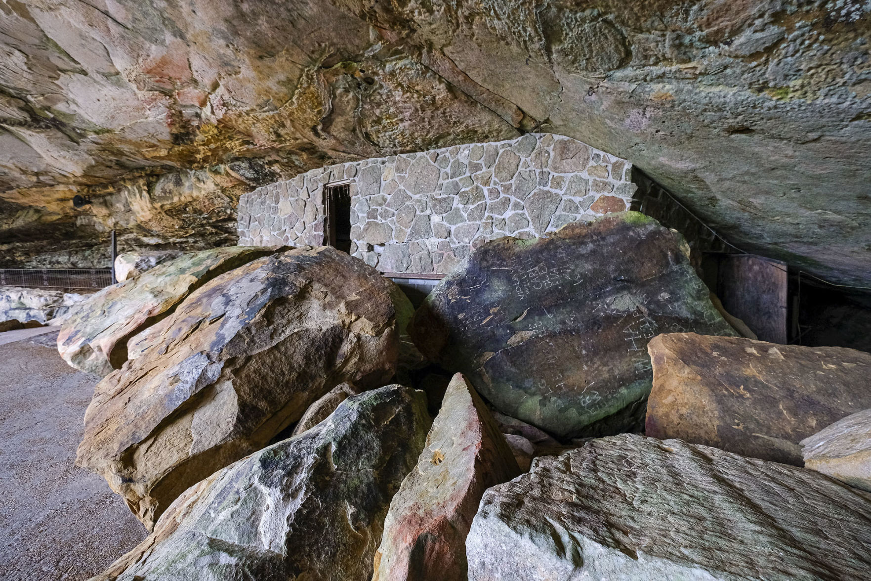 Shawnee Cave Amphitheater